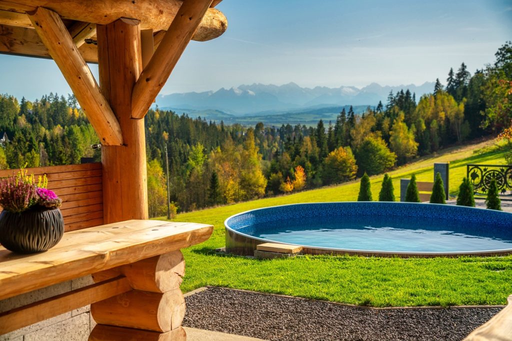 domek w górach deluxe sauna jacuzzi basen ogrod altana gorąca beczka